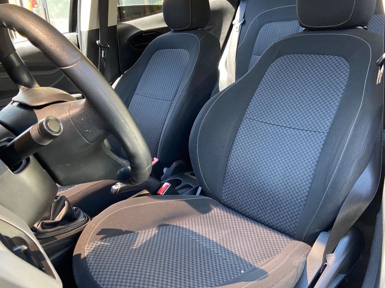 Chevrolet ONIX HATCH Joy 1.0 8V Flex 5p Mec.