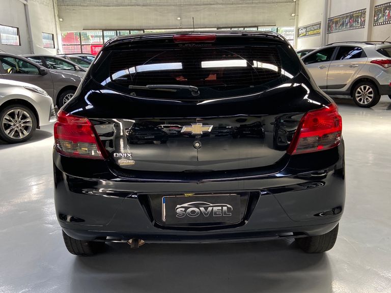 Chevrolet ONIX HATCH Joy 1.0 8V Flex 5p Mec.