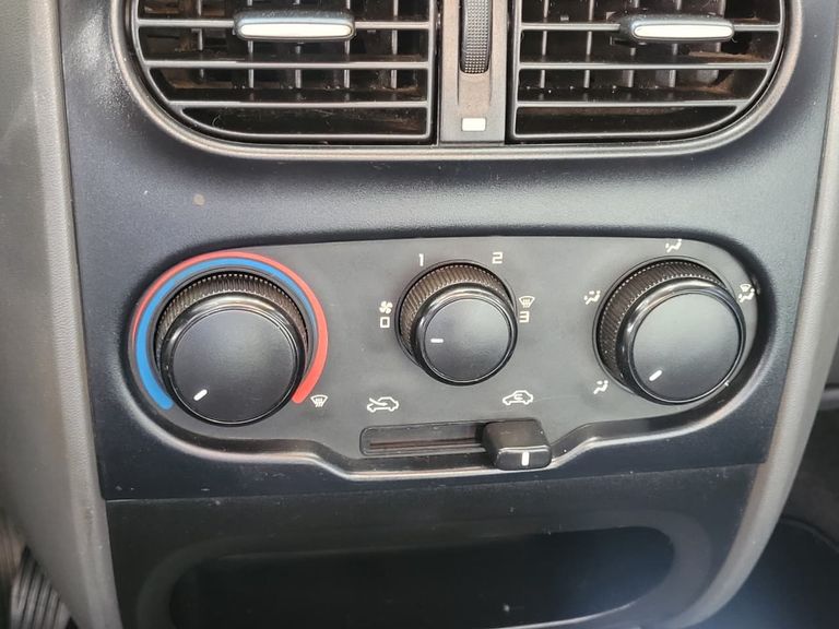 Fiat Siena EL 1.0 mpi Fire Flex 8V 4p