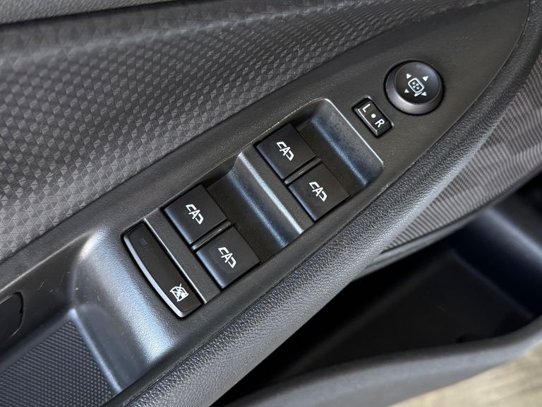 Chevrolet ONIX SEDAN Plus LT 1.0 12V TB Flex Aut.