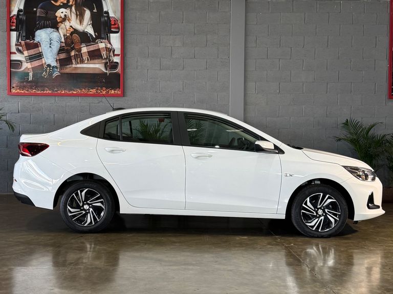 Chevrolet ONIX SEDAN Plus LT 1.0 12V TB Flex Aut.