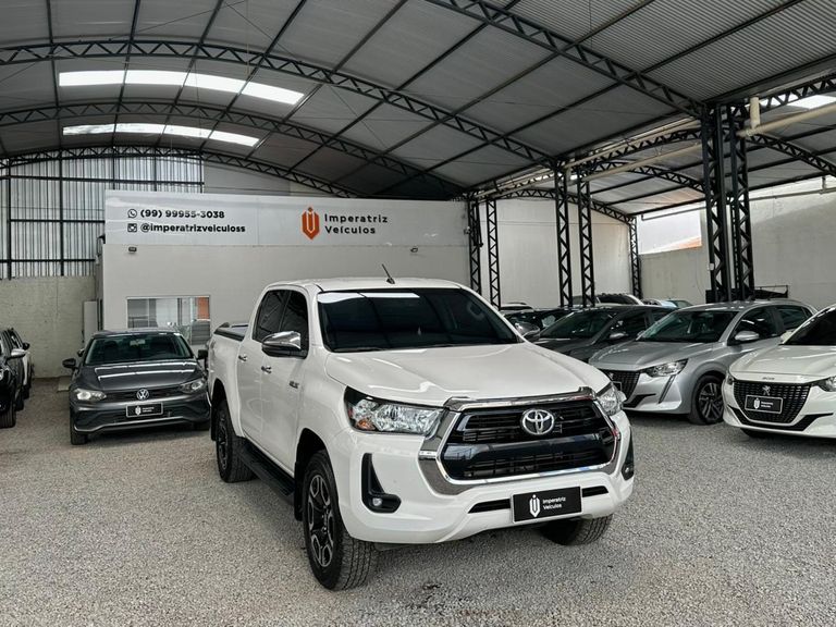 Toyota Hilux CD SRV 4x4 2.8 TDI Diesel Aut.