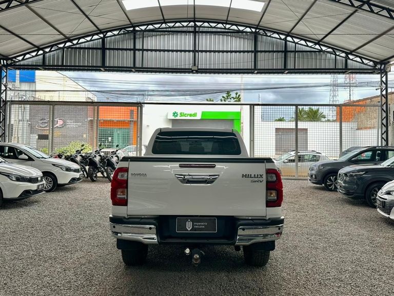 Toyota Hilux CD SRV 4x4 2.8 TDI Diesel Aut.