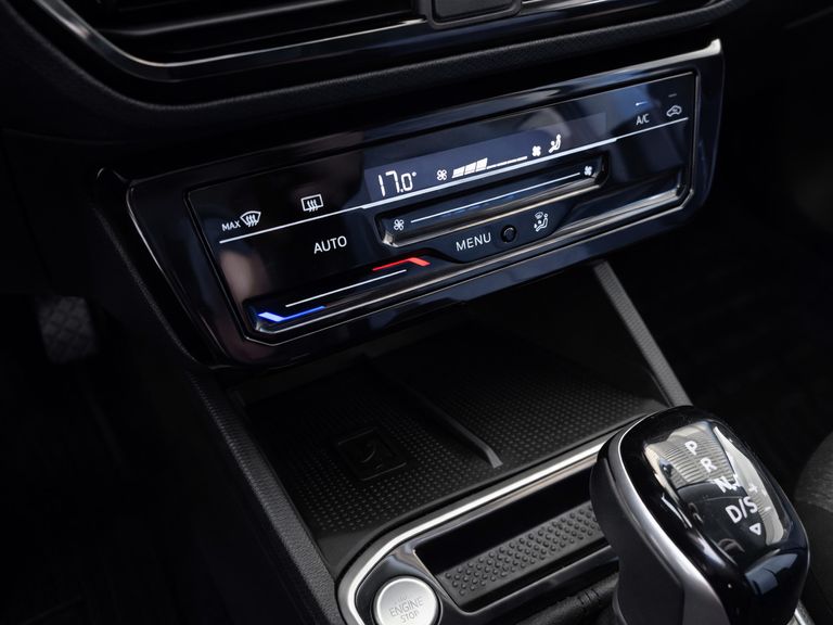 VolksWagen Tera Comfort 1.0 170 TSI Flex 12V 5p Aut