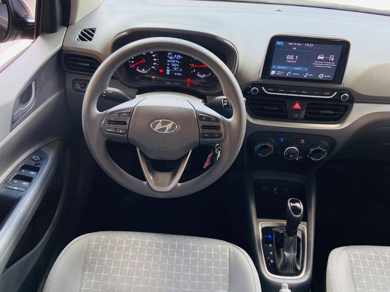 Hyundai HB20S Comfort Plus 1.0 TB Flex 12V Aut