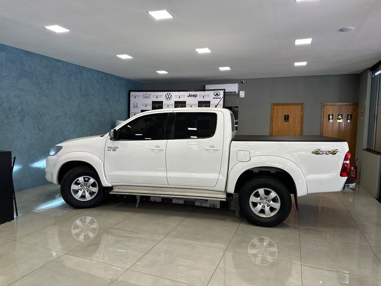 Toyota Hilux CD SRV 4x4 2.7 Flex 16V Aut.
