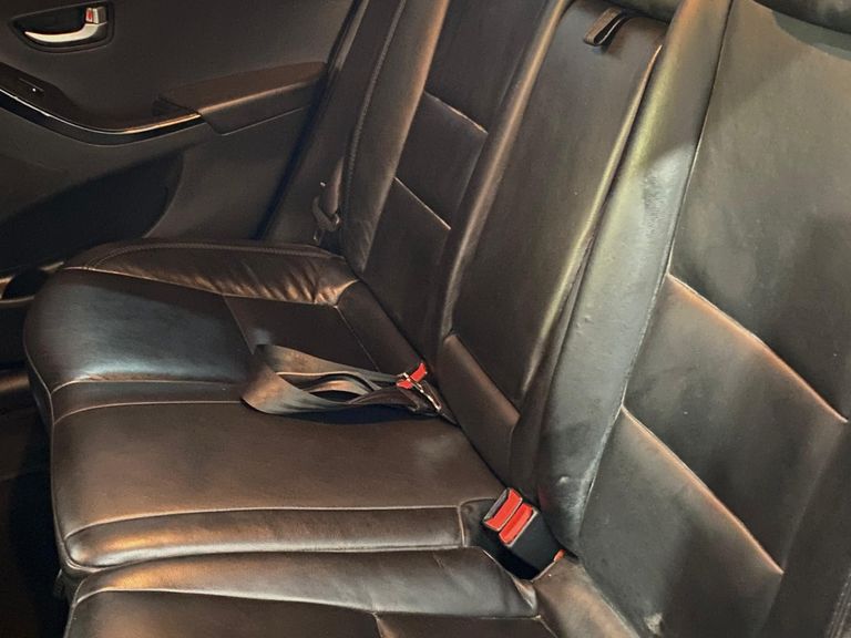 Hyundai i30 1.8 16V Aut. 5p