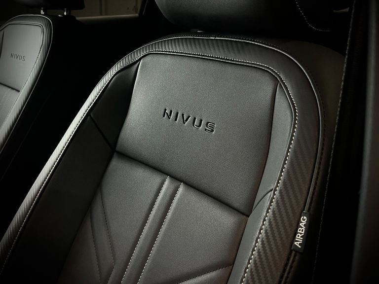 VolksWagen Nivus Highline 1.0 200 TSI Flex Aut.