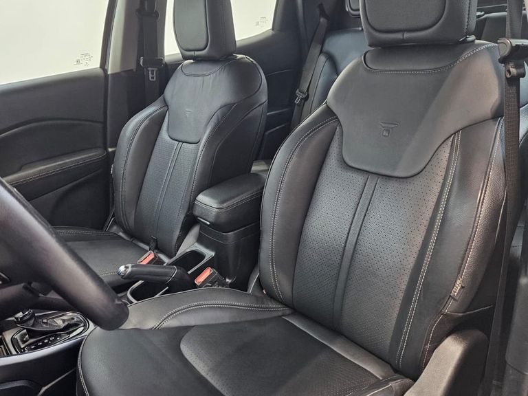Fiat Toro Volcano 1.3 T270 4x2 Flex Aut.