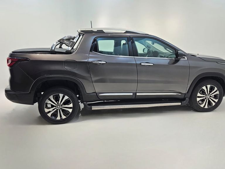 Fiat Toro Volcano 1.3 T270 4x2 Flex Aut.