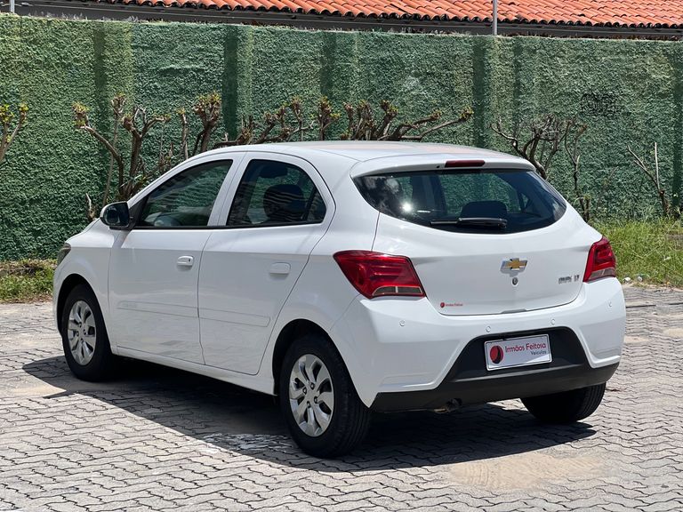 Chevrolet ONIX HATCH LT 1.0 8V FlexPower 5p Mec.