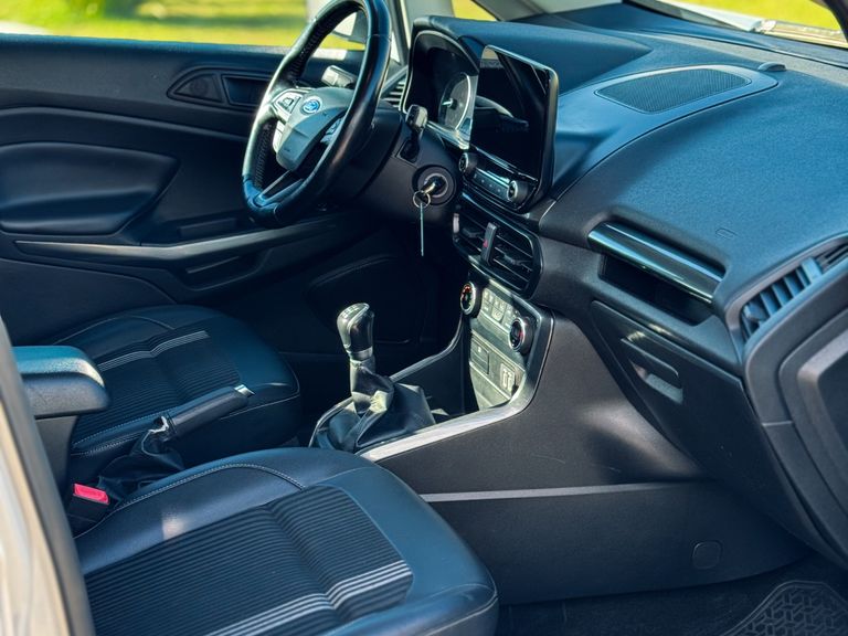 Ford EcoSport FREESTYLE 1.5 12V Flex 5p Mec.