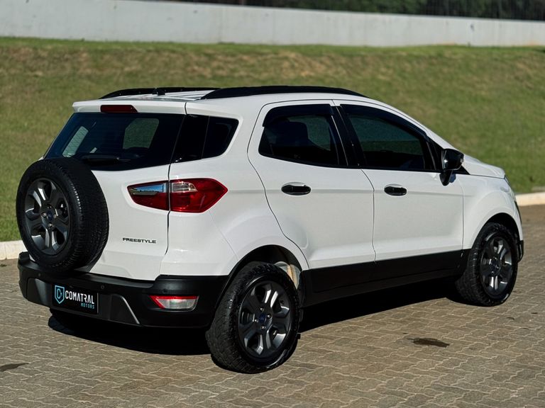 Ford EcoSport FREESTYLE 1.5 12V Flex 5p Mec.