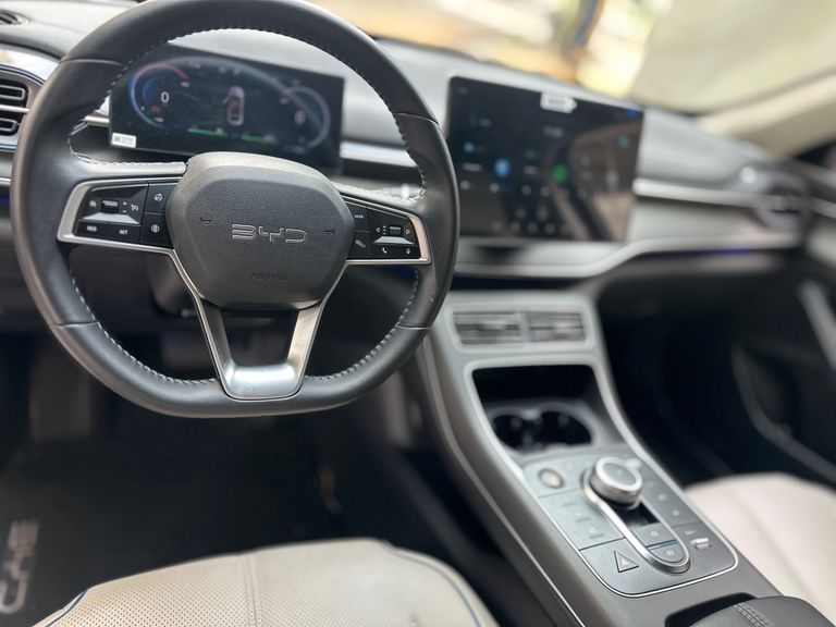 BYD King GS 1.5 16V Aut. (Hibrido)