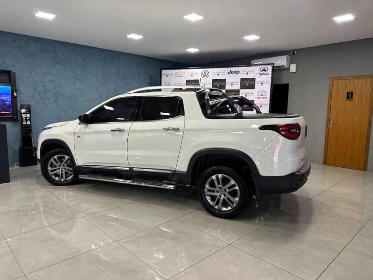 Fiat Toro Volcano 2.4 16V Flex Aut.