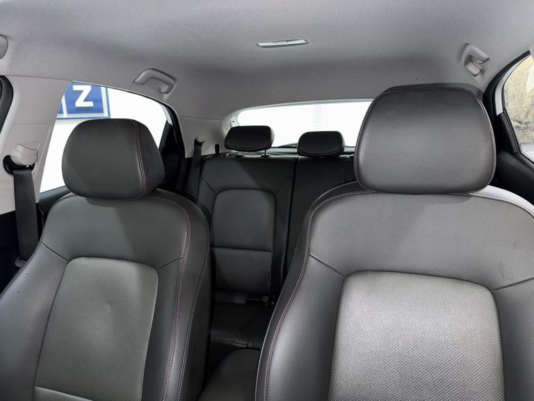 Hyundai HB20X Diamond 1.6 Flex 16V Aut.