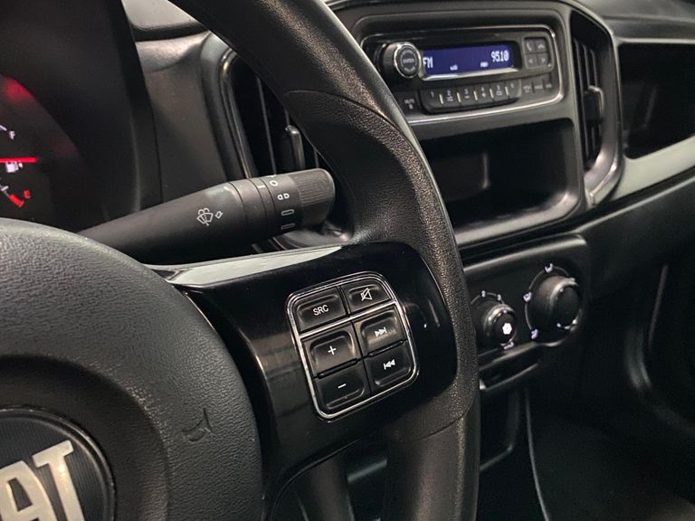 Fiat Strada Freedom 1.3 Flex 8V  CS Plus