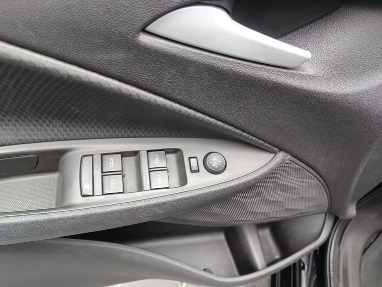 Chevrolet ONIX HATCH LTZ 1.0 12V TB Flex 5p Aut.