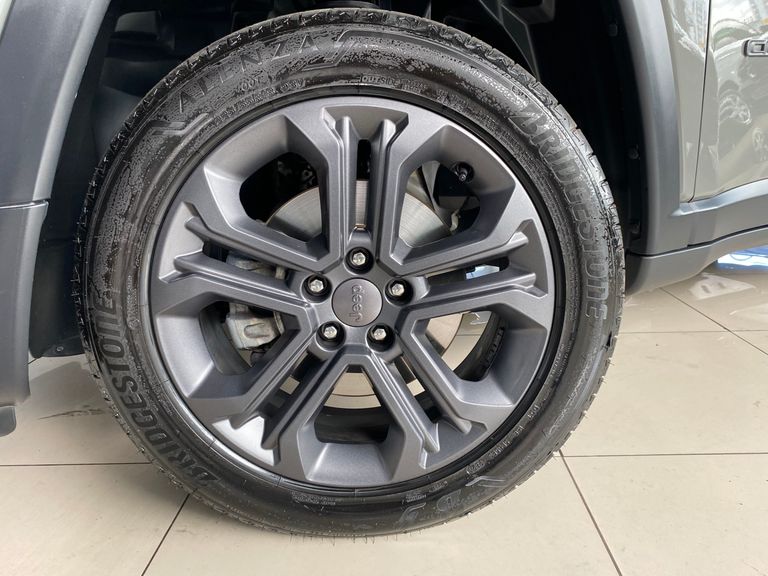 Jeep COMPASS Lon Nig. Eagle 1.3 4x2 Flex Aut.