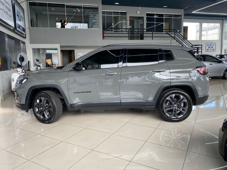 Jeep COMPASS Lon Nig. Eagle 1.3 4x2 Flex Aut.