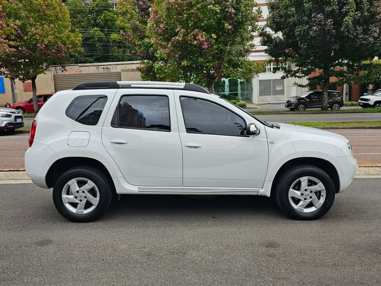 Renault DUSTER Dynamique 2.0 Hi-Flex 16V Mec.
