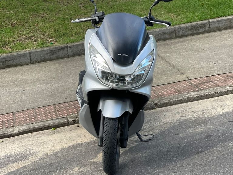 HONDA PCX 150 SPORT
