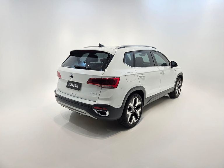 VolksWagen TAOS Highline 1.4 250 TSI Flex Aut.