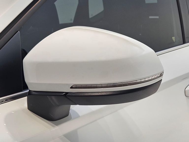 VolksWagen TAOS Highline 1.4 250 TSI Flex Aut.