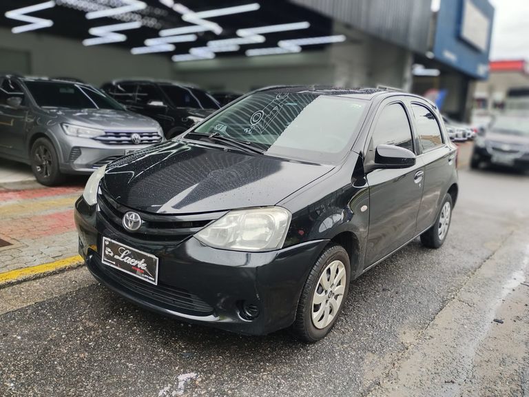 Toyota ETIOS XS 1.5 Flex 16V 5p Mec.