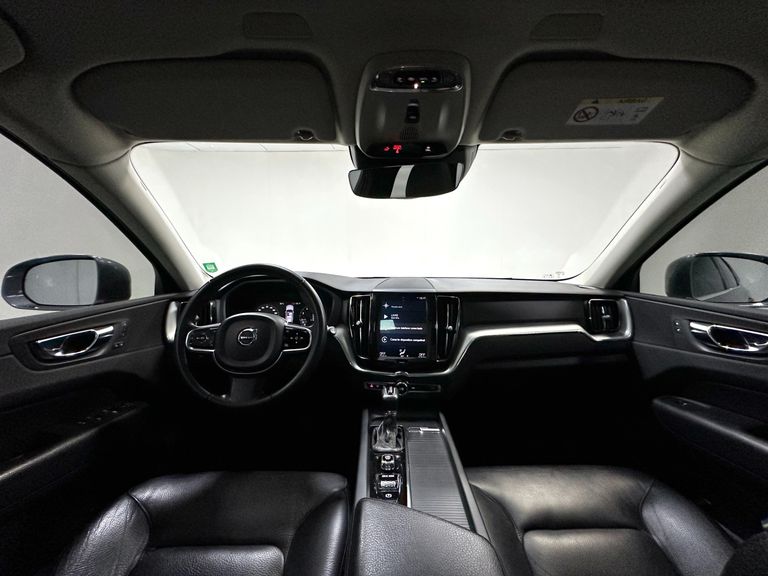 Volvo XC 60 T-5 MOMENTUM 2.0 254cv AWD 5p