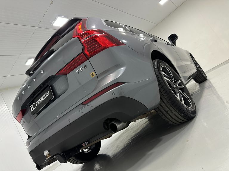 Volvo XC 60 T-5 MOMENTUM 2.0 254cv AWD 5p
