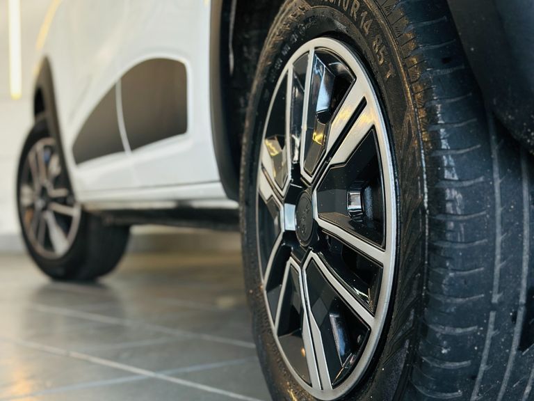 Renault KWID Life 1.0 Flex 12V 5p Mec.