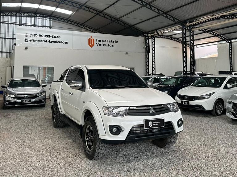Mitsubishi L200 Triton HPE 3.2 CD TB Int.Diesel Aut