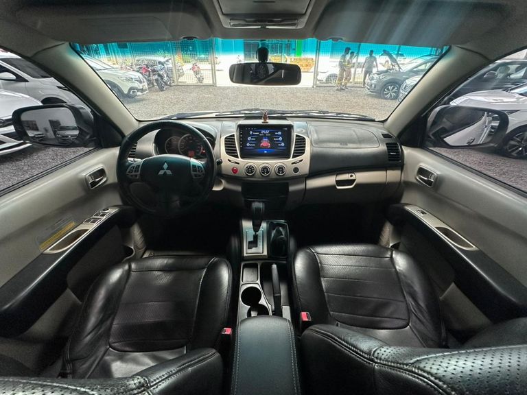 Mitsubishi L200 Triton HPE 3.2 CD TB Int.Diesel Aut