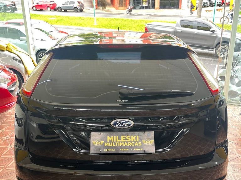 Ford Focus 1.6 S/SE/SE Plus Flex 8V/16V  5p