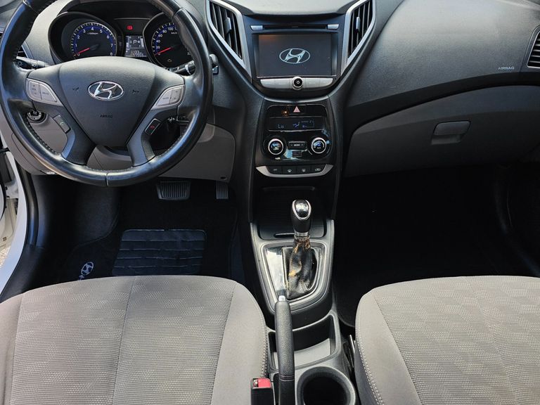 Hyundai HB20S Premium 1.6 Flex 16V Aut. 4p