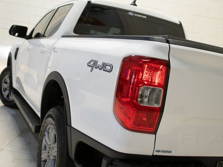 Ford Ranger XLS 3.0 V6 4x4 CD Diesel Aut. 