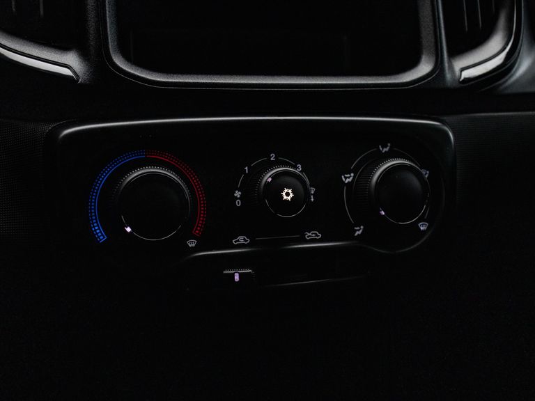 Fiat Strada Volcano 1.3 Flex 8V CD