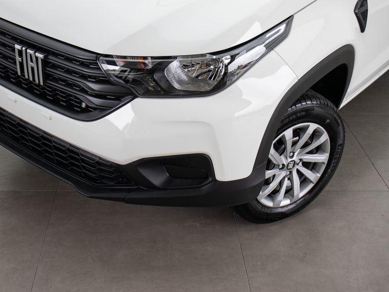 Fiat Strada Volcano 1.3 Flex 8V CD