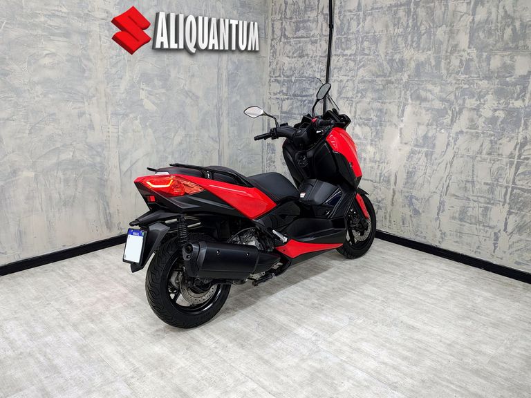 YAMAHA XMAX 250 ABS