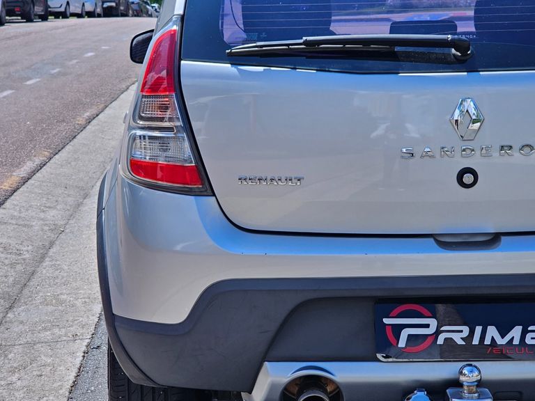 Renault SANDERO STEPWAY Hi-Flex 1.6 16V 5p Aut.