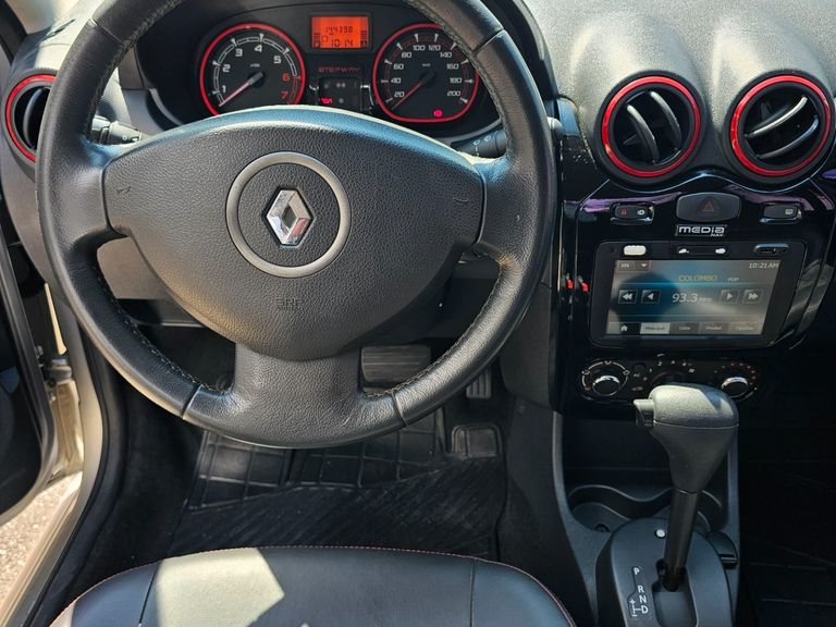 Renault SANDERO STEPWAY Hi-Flex 1.6 16V 5p Aut.