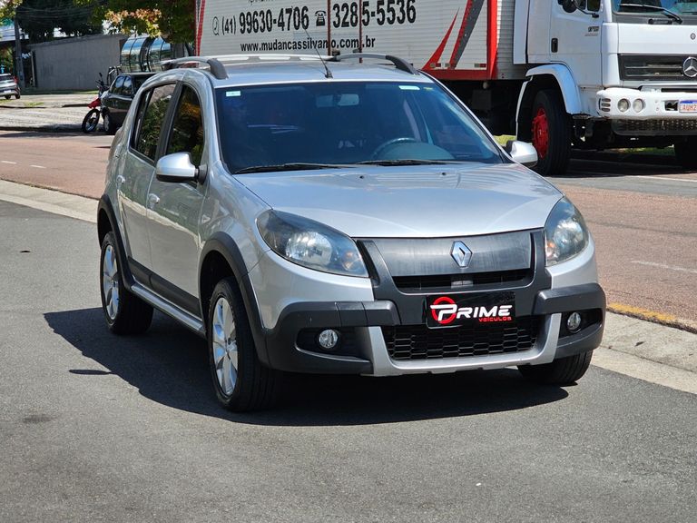 Renault SANDERO STEPWAY Hi-Flex 1.6 16V 5p Aut.