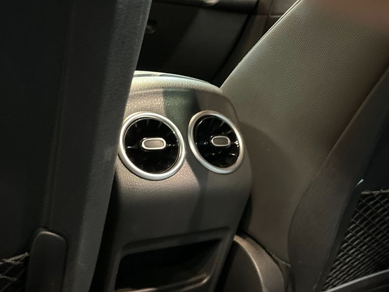 Mercedes GLB 200 Progressive 1.3 TB 16V Aut.(Híb)