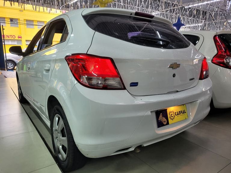 Chevrolet ONIX HATCH Joy 1.0 8V Flex 5p Mec.