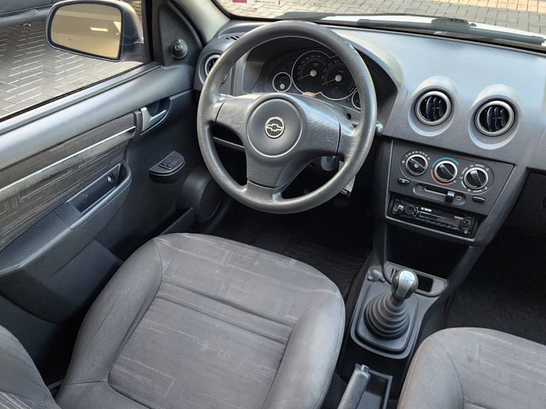 Chevrolet PRISMA Sed. Maxx 1.0 8V FlexPower 4p