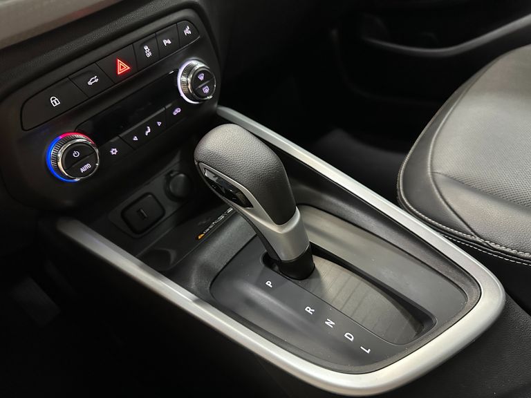 Chevrolet ONIX SED. Plus PREM. 1.0 12V TB Flex Aut