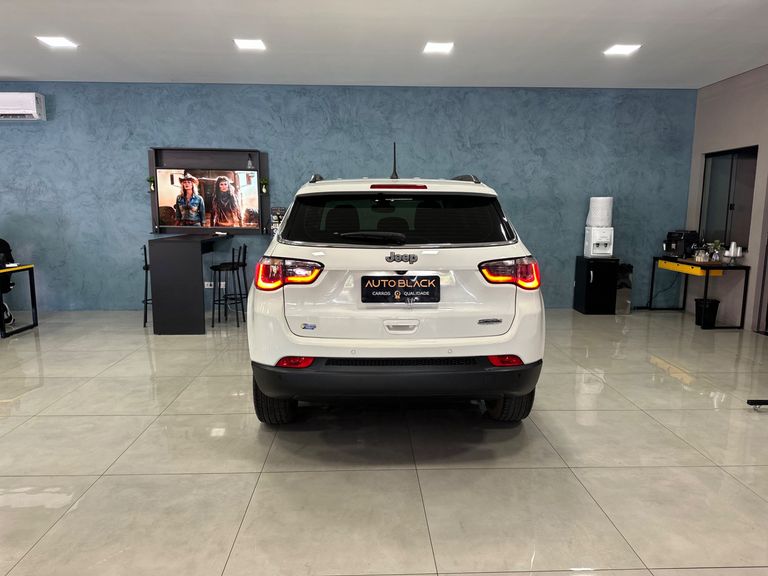 Jeep COMPASS LONGITUDE 2.0 4x2 Flex 16V Aut.