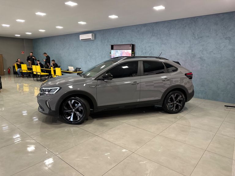 VolksWagen Nivus Highline 1.0 200 TSI Flex Aut.