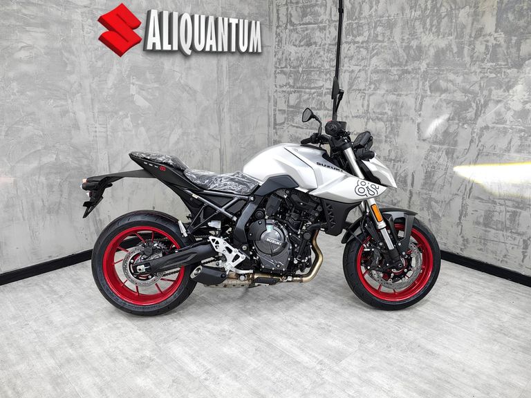 SUZUKI Motos 8S
